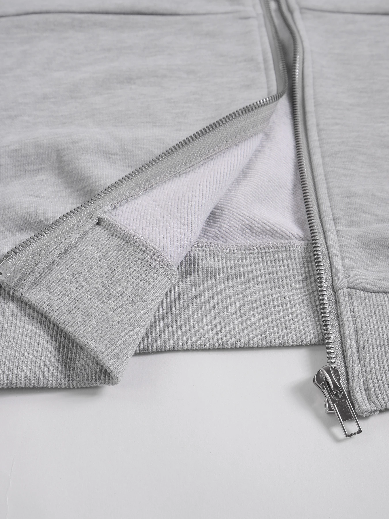 Two-Piece Set Women's Letter Patched Mock Neck Zip Up Bomber Jacket Pocket Drawstring Waist Sweatpants, Casual Fashion Outfits - Image 2