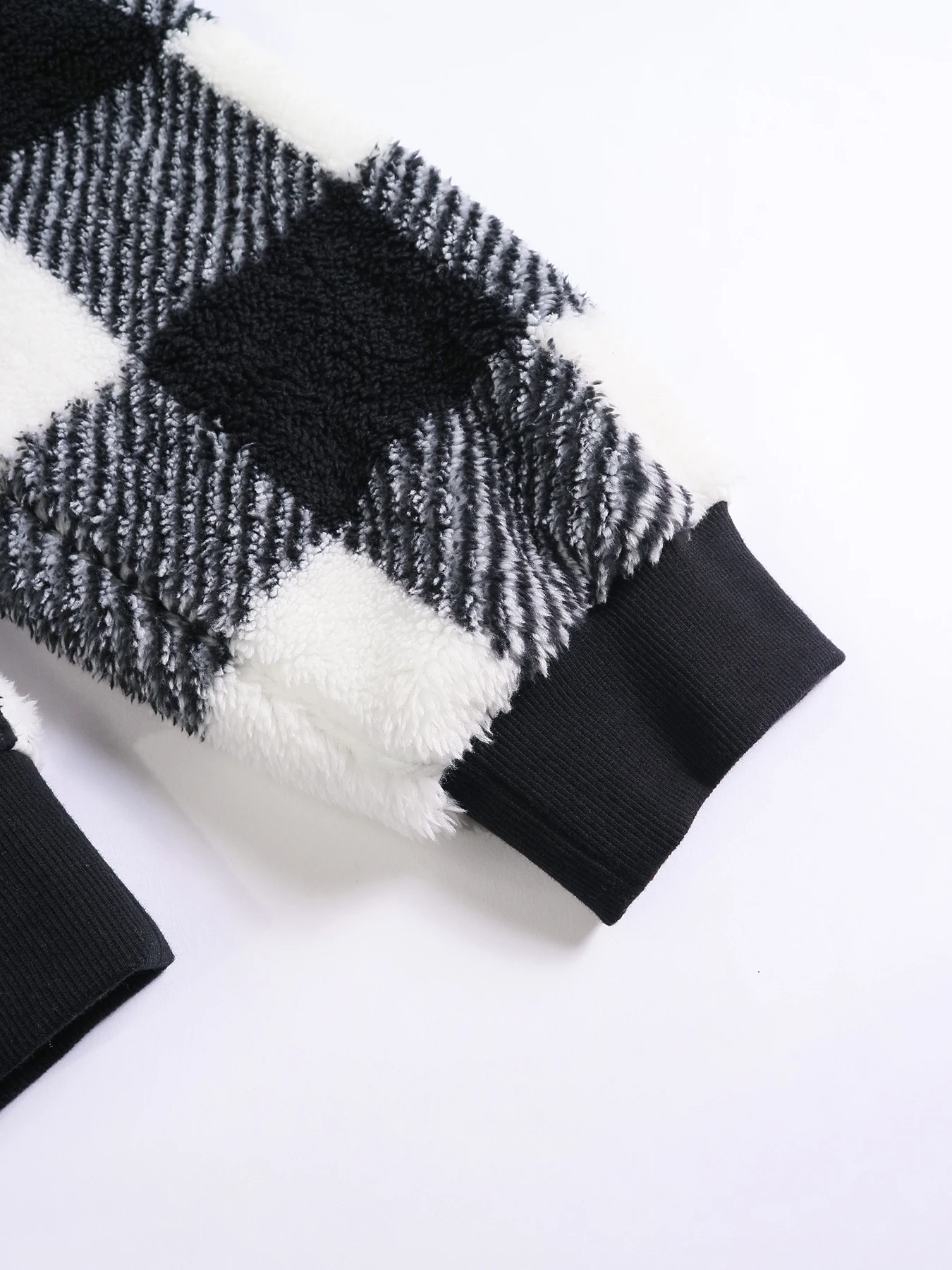 Women's Plaid Print Half Zip Drop Shoulder Fuzzy Sweatshirt, Casual Long Sleeve Collared Pullover for Fall and Winter - Image 2