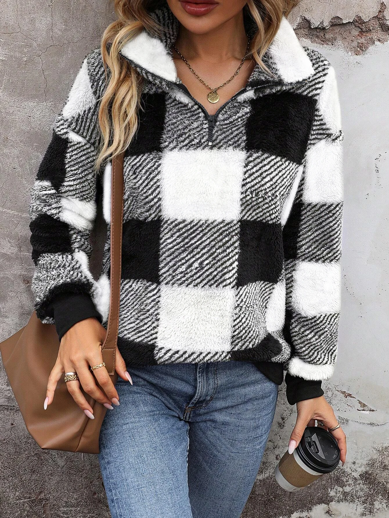 Women's Plaid Print Half Zip Drop Shoulder Fuzzy Sweatshirt, Casual Long Sleeve Collared Pullover for Fall and Winter